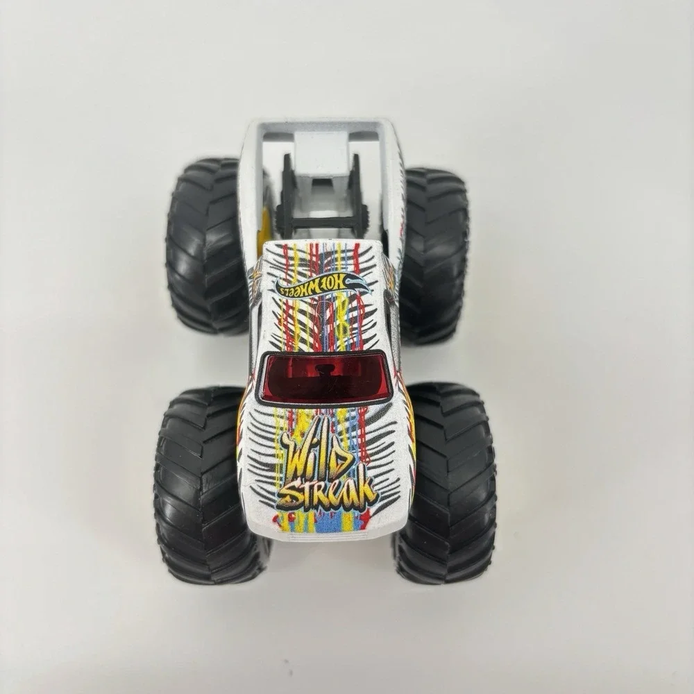 HOT‎ WHEELS MONSTER JAM TRUCK WILD STREAK ZEBRA 1:64 SCALE BLACK WHITE